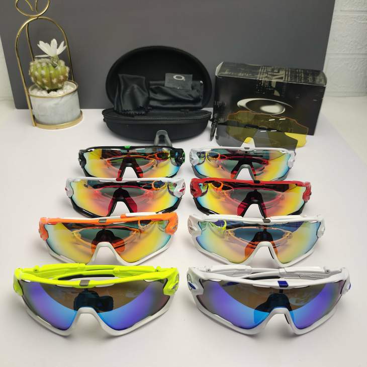 Picture of Oakley Sunglasses _SKUfw66124590fw